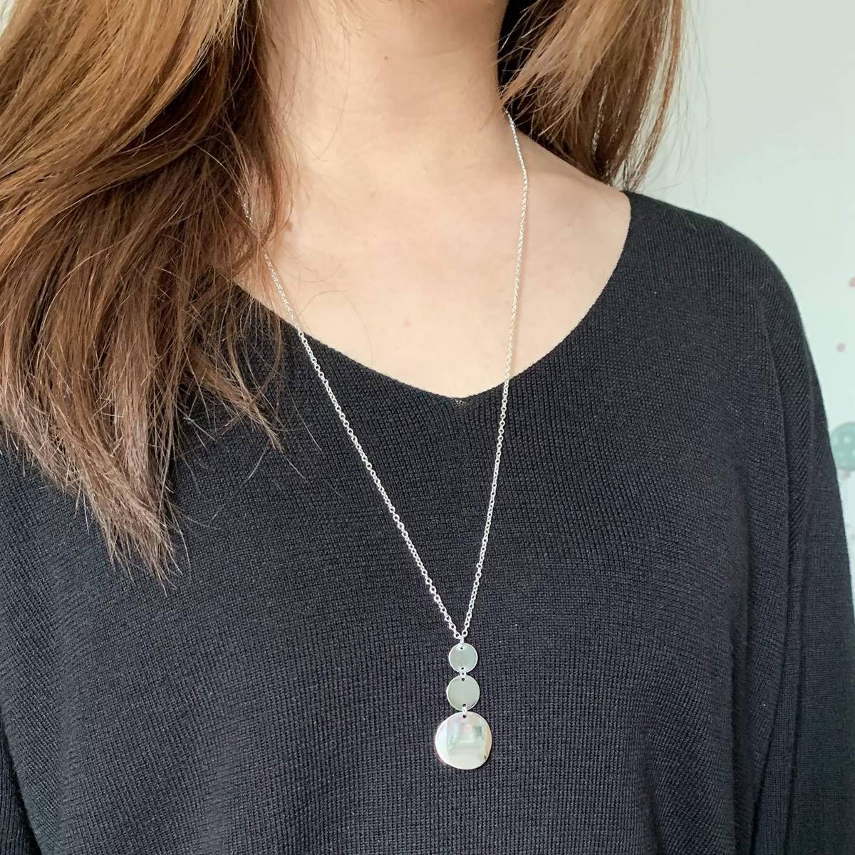 Medium Pendant Necklaces
