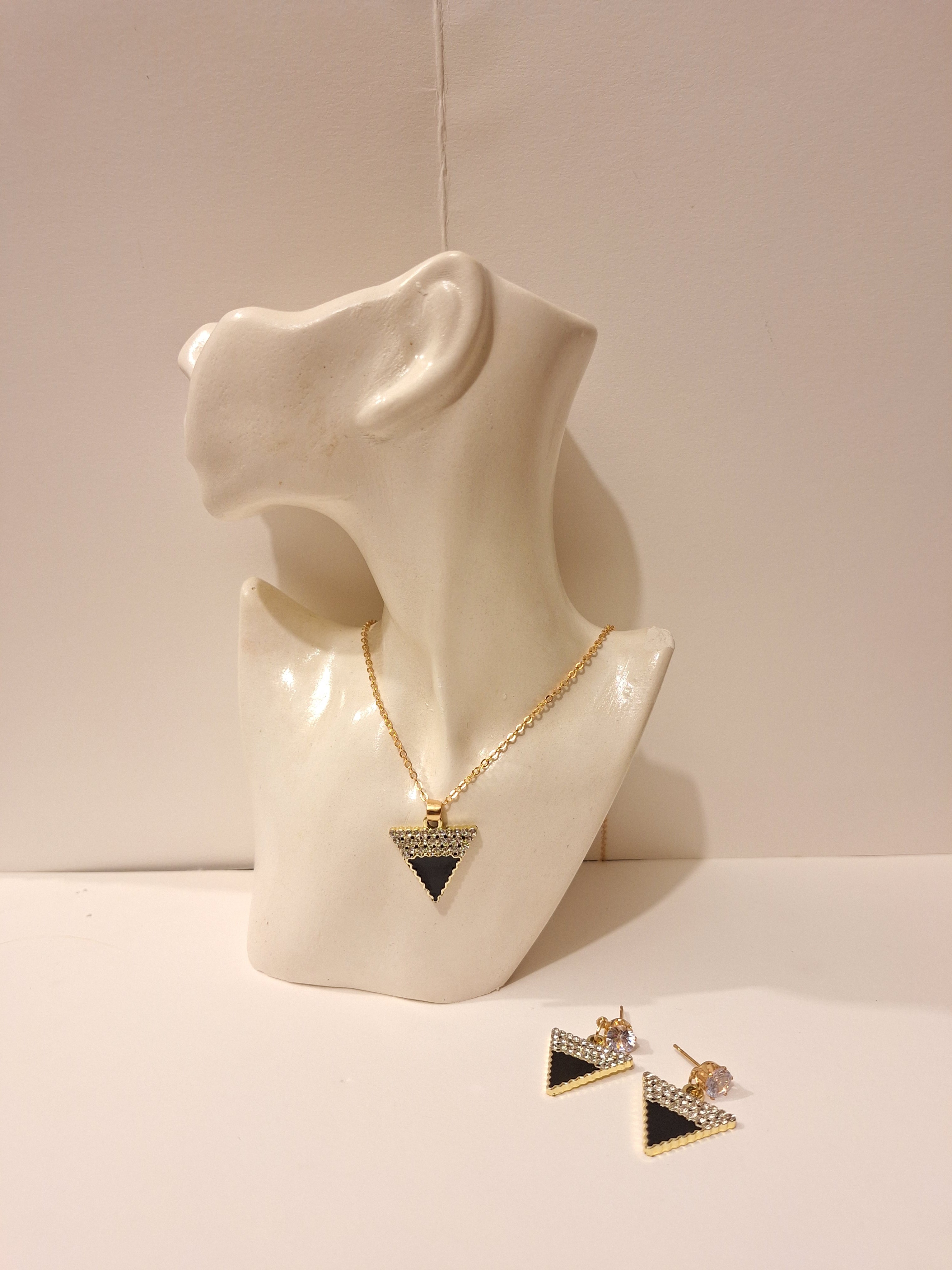 Black Onyx Triangle Jewelry Set