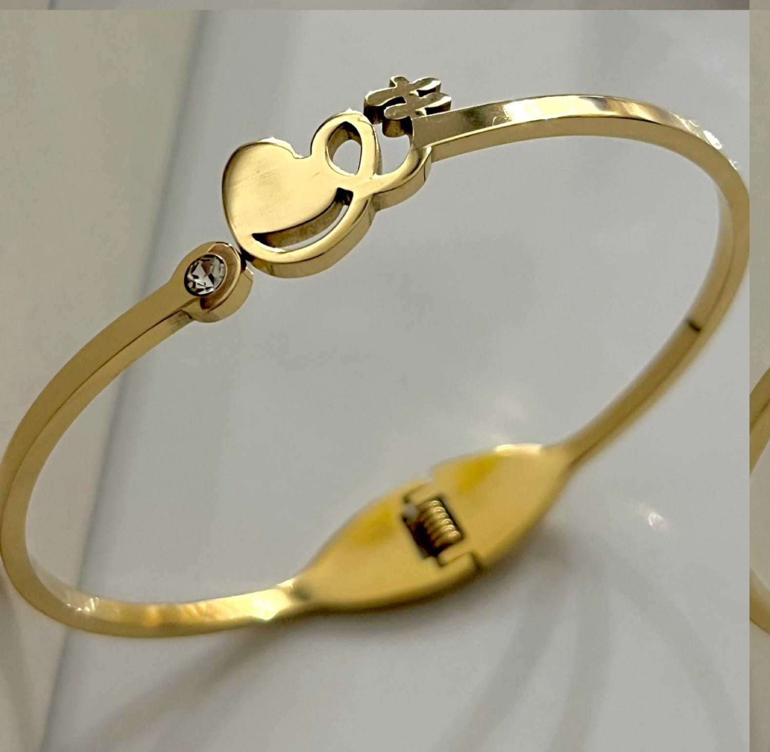Key Gold Bangle