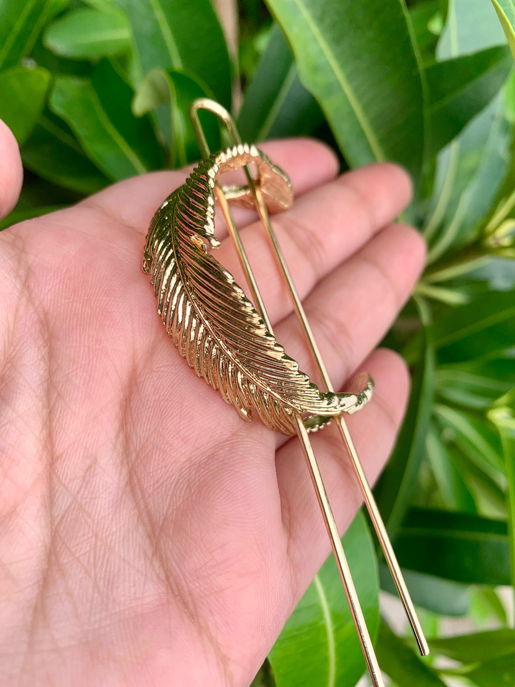 Elegant Leaf Hair Accessory