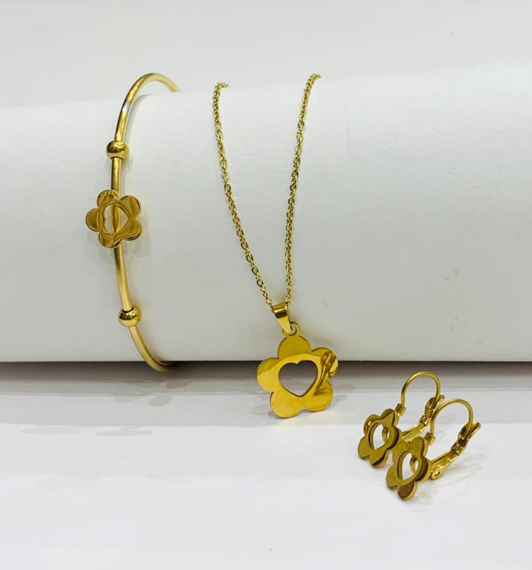 Heart of Gold Flower Collection