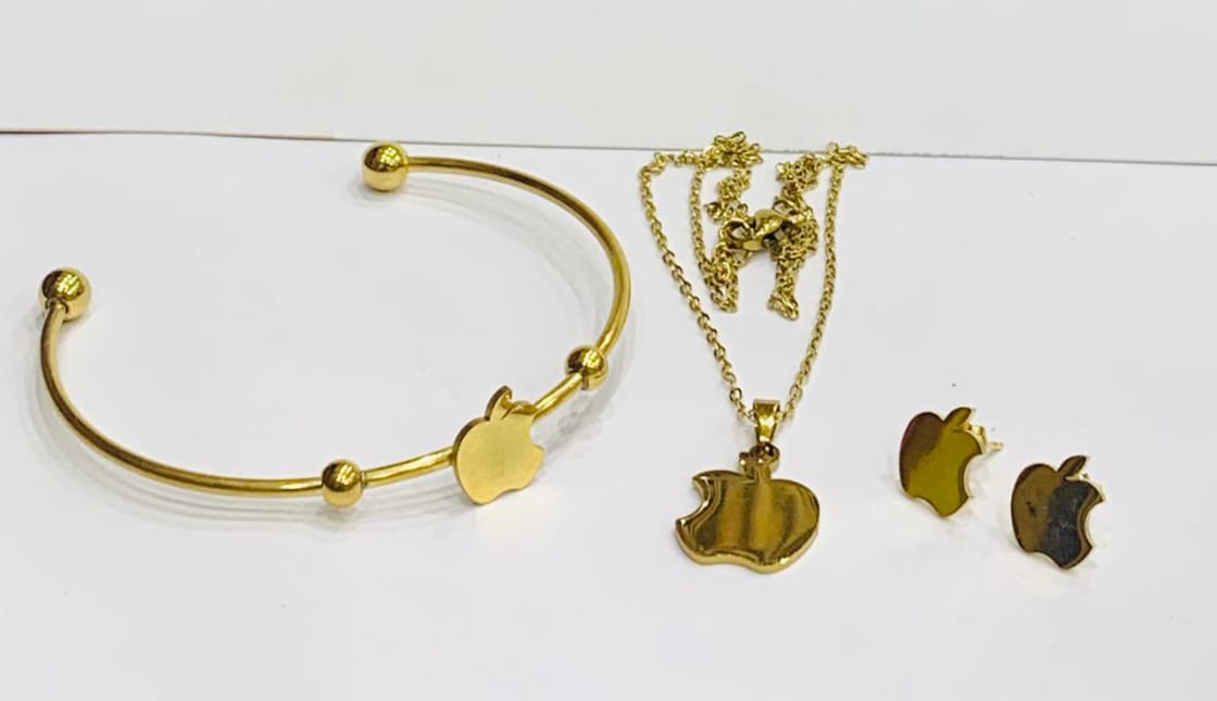 Autumn Charm Gold Jewelry