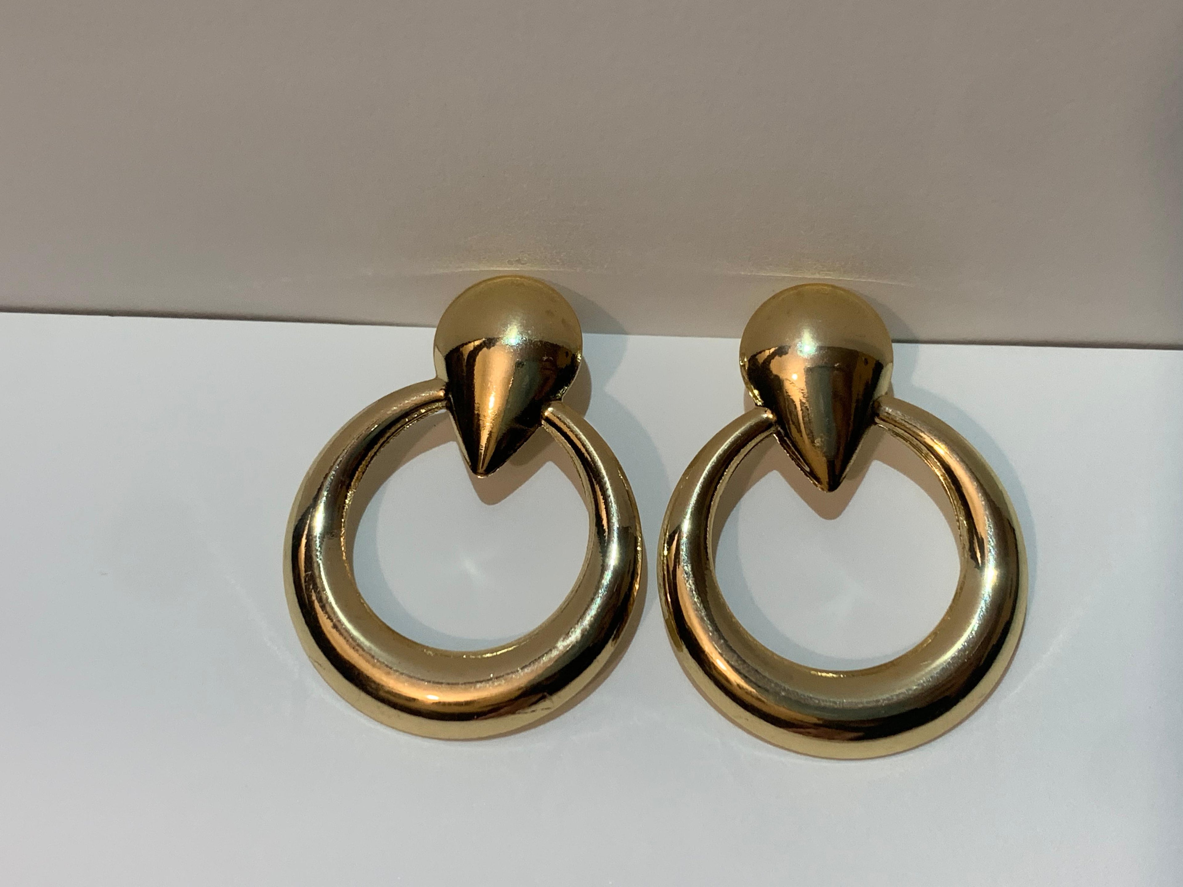 Gold Circle Earrings