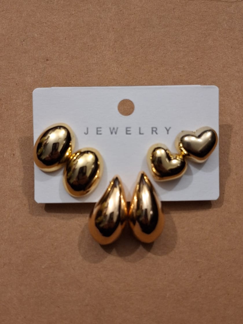 Silver Heart and Teardrop Earrings Set